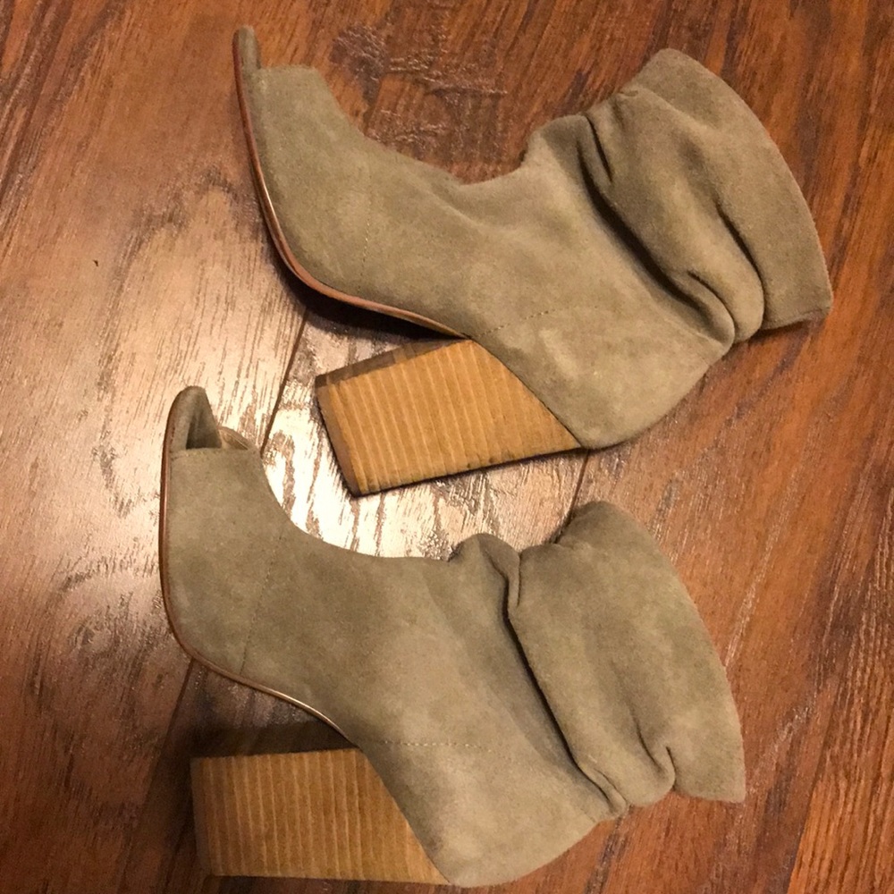 Chinese Laundry peep toe booties